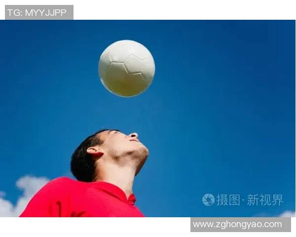 如何轻松去除足球球星图片上的水印技巧分享